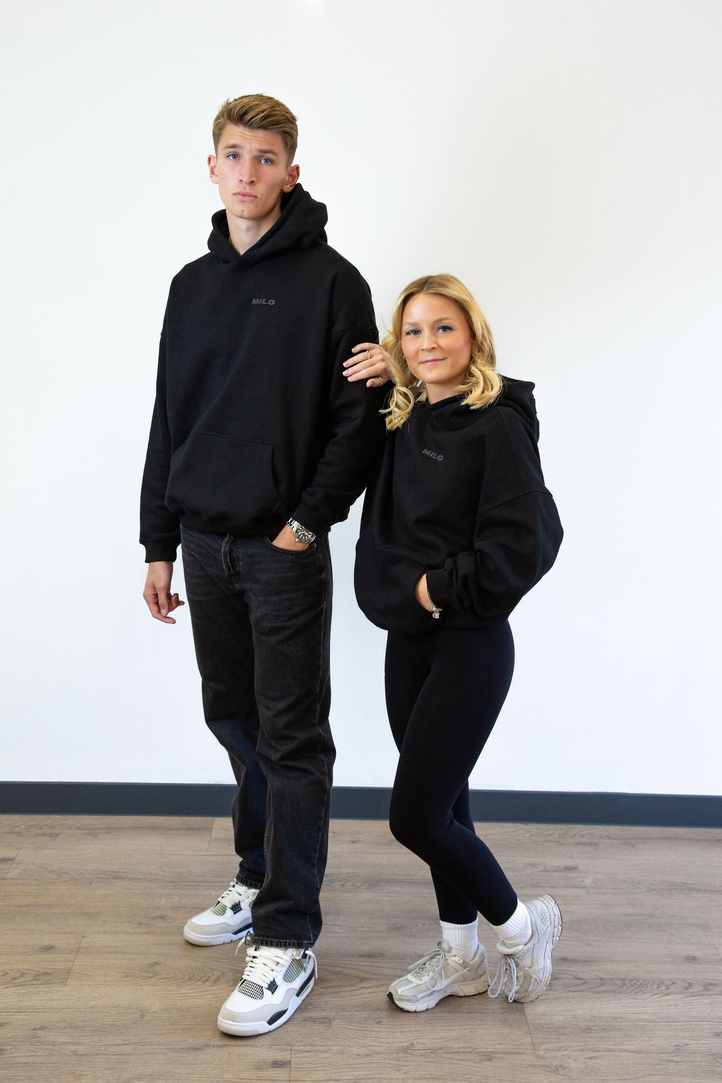 Hoodie - Urban Mode - Black - Main Character